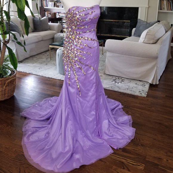 NEW Lavander Beaded Formal Prom Karishma Gown Sz 8 - Picture 5 of 8
